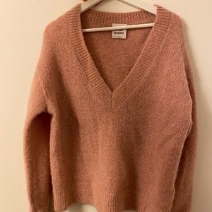 pink color sweater